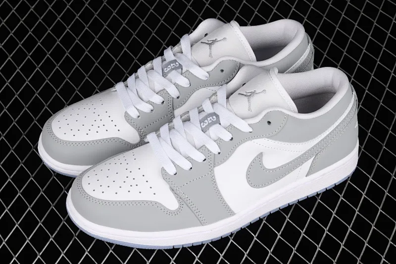 All categories Air Jordan Jordan series basketball shoes Air Jordan 1 Low G version pure original Air Jordan 1 Low AJ1 Joe 1 Wolf gray low-top cultural leisure sports sneakers DC0774-105